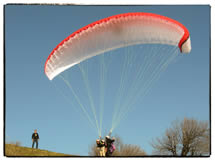 Decollo volo parapendio biposto